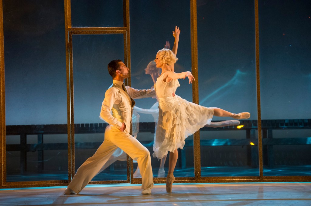 The Great gatsby, NORTHERN BALLET:Jay Gatsby; TOBIAS BATLEY,Daisy Buchanan; MARTHA LEEBOLT, Myrtle Wilson; VICTORIA SIBSON, Tom Buchanan; KENNETH TINDALL,Nick Carraway; GIULIANO CONTADINI, Jodan Baker; HANNAH BATEMAN, George Wilson; BENJAMIN MITCHELL, You