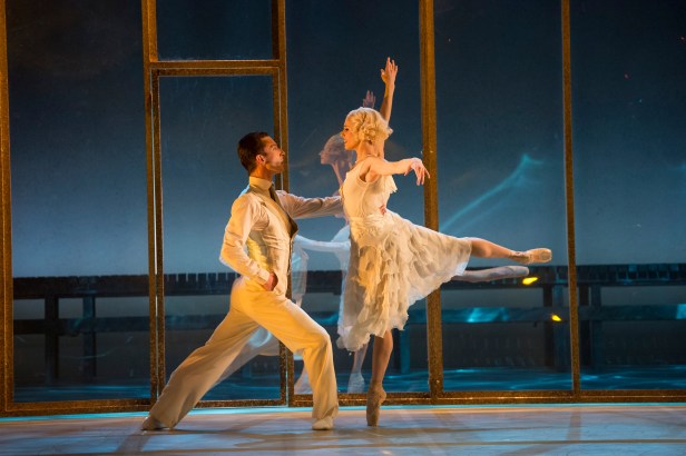 The Great gatsby, NORTHERN BALLET:Jay Gatsby; TOBIAS BATLEY,Daisy Buchanan; MARTHA LEEBOLT, Myrtle Wilson; VICTORIA SIBSON, Tom Buchanan; KENNETH TINDALL,Nick Carraway; GIULIANO CONTADINI, Jodan Baker; HANNAH BATEMAN, George Wilson; BENJAMIN MITCHELL, You