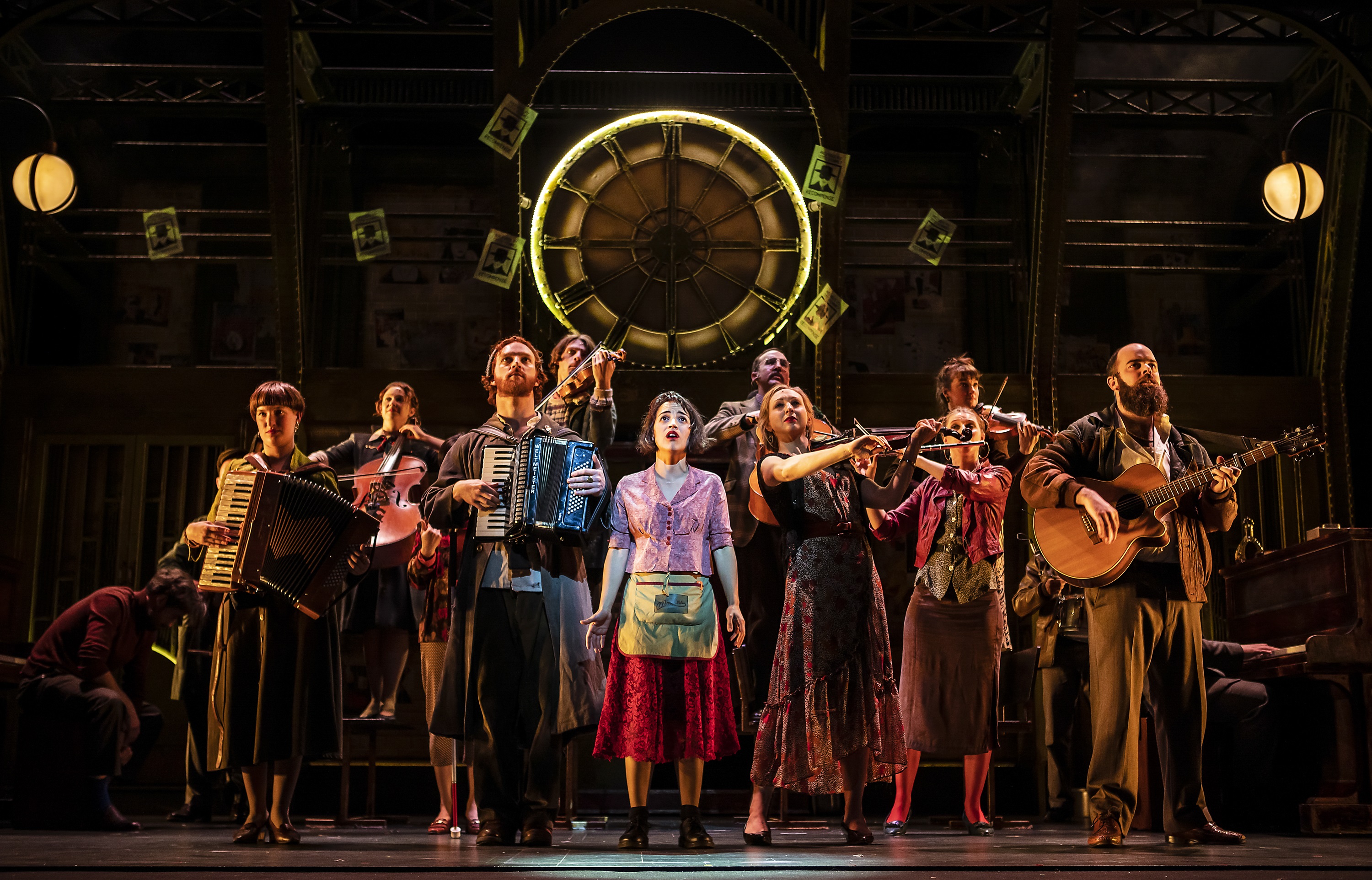 Amelie 4 The Musical_Pamela Raith Photography